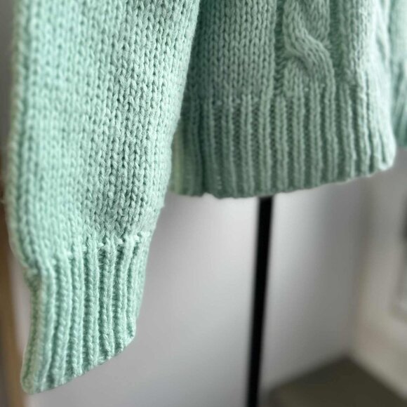 Ceny Bright Celadon Chunky & Cozy Cable Knit Turtleneck Sweater – US L - Picture 11 of 12